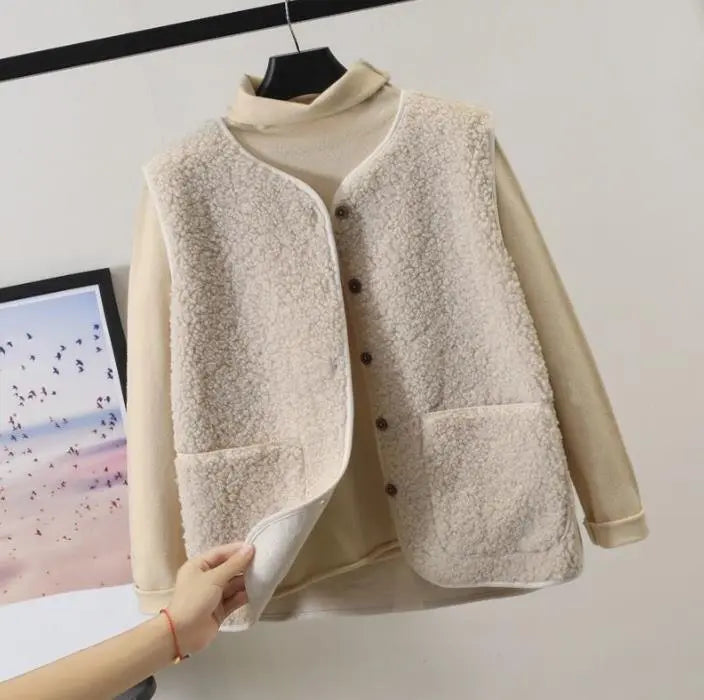 Women’s Textured Vest with Front Pockets Casual Fit