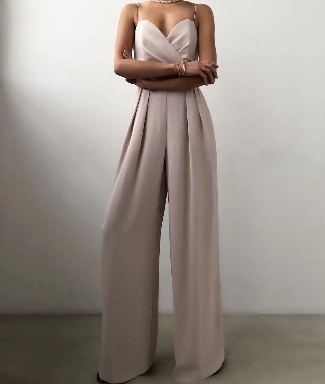Women’s Stylish Summer Jumpsuit with Trendy Design