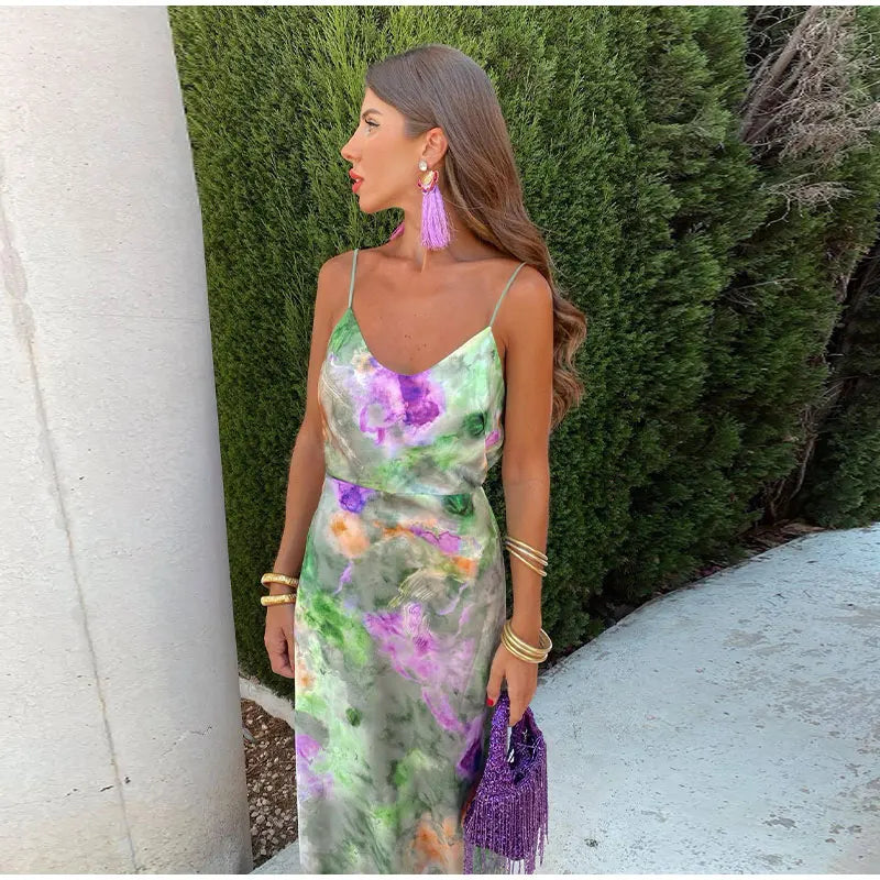Women’s Elegant Maxi Dress with Halo Dye Print