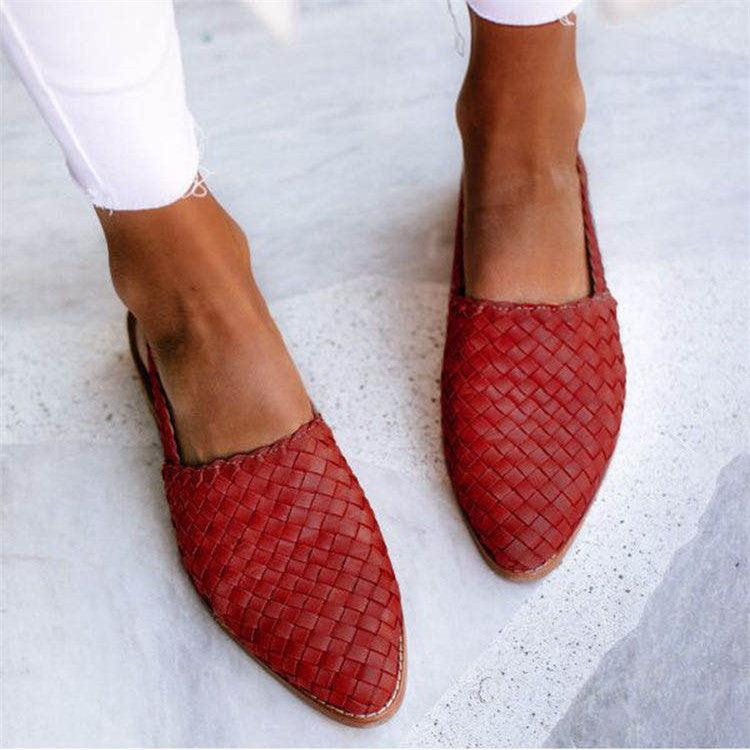 Breathable Slingback Flats for Women – Closed Toe & Textured