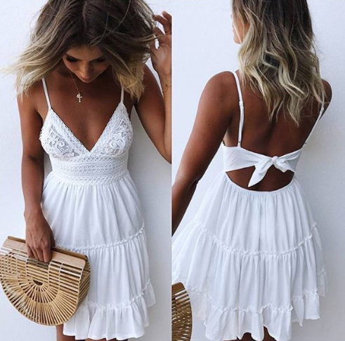 Women’s Elegant Flowy Dress with Classic Design