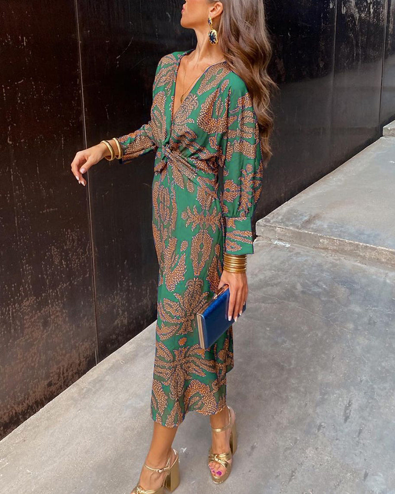 Women’s Timeless Elegant Dress with Classic Design