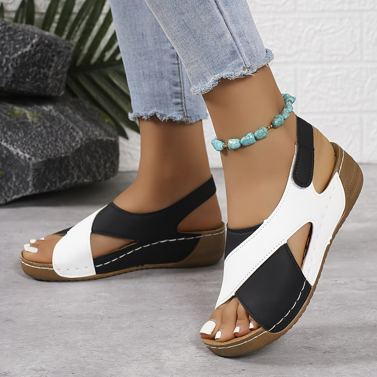Breathable Hiking Sandals for Women – Orthopedic Support