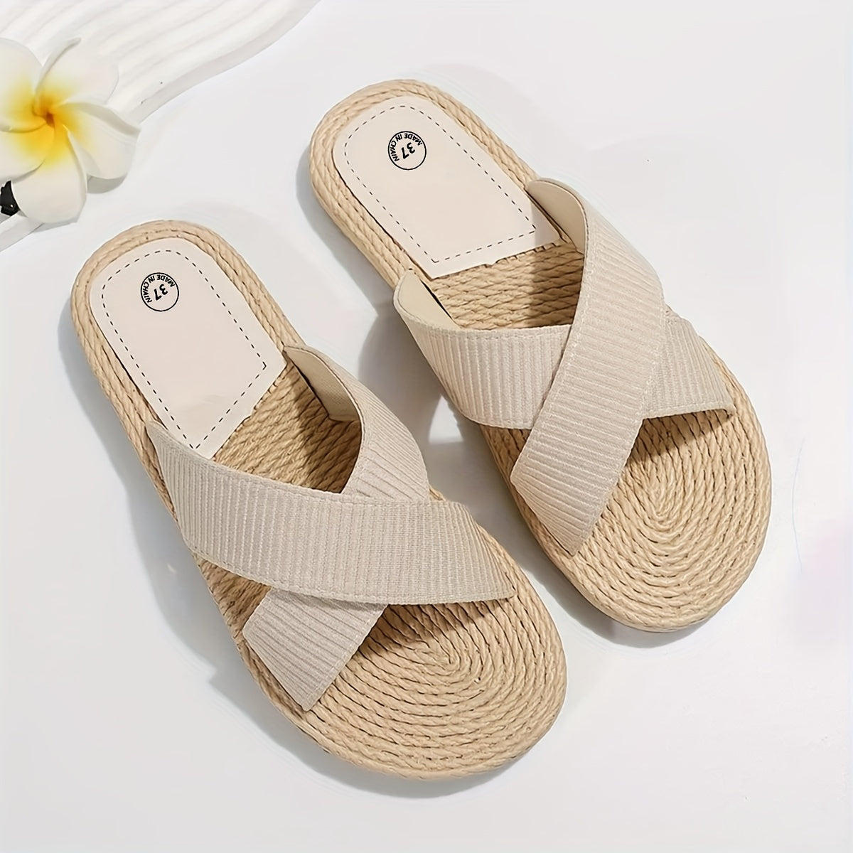 Women’s Lightweight Cross Band Sandals for Summer Beach Wear