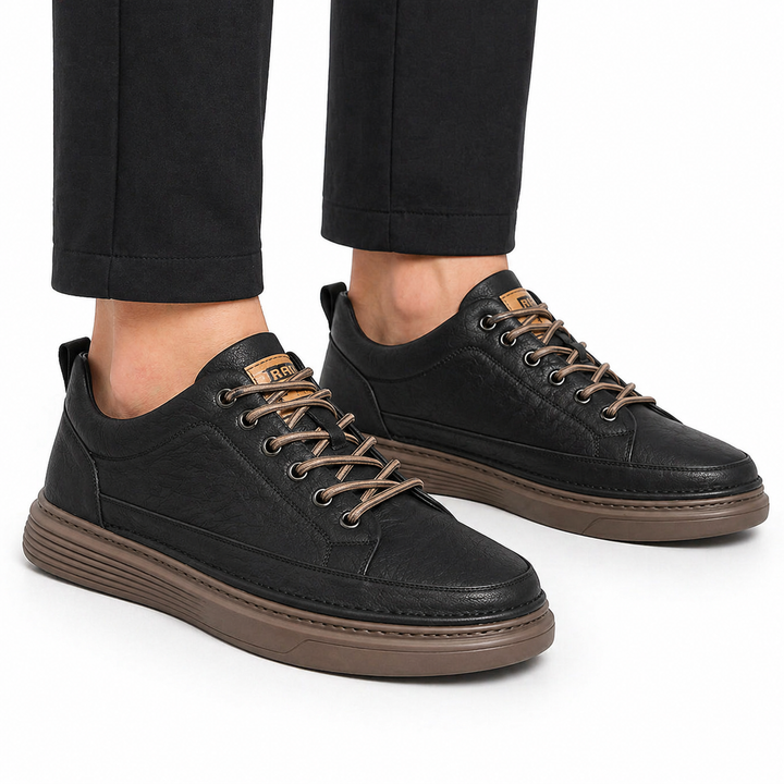 Sneakers basse da uomo nere | Con lacci