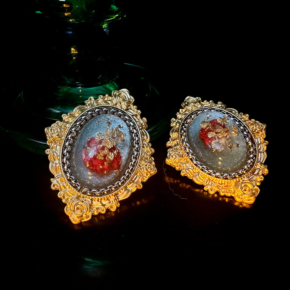 Silver Oval Vintage Stud Earrings with Pearl Detail for Women