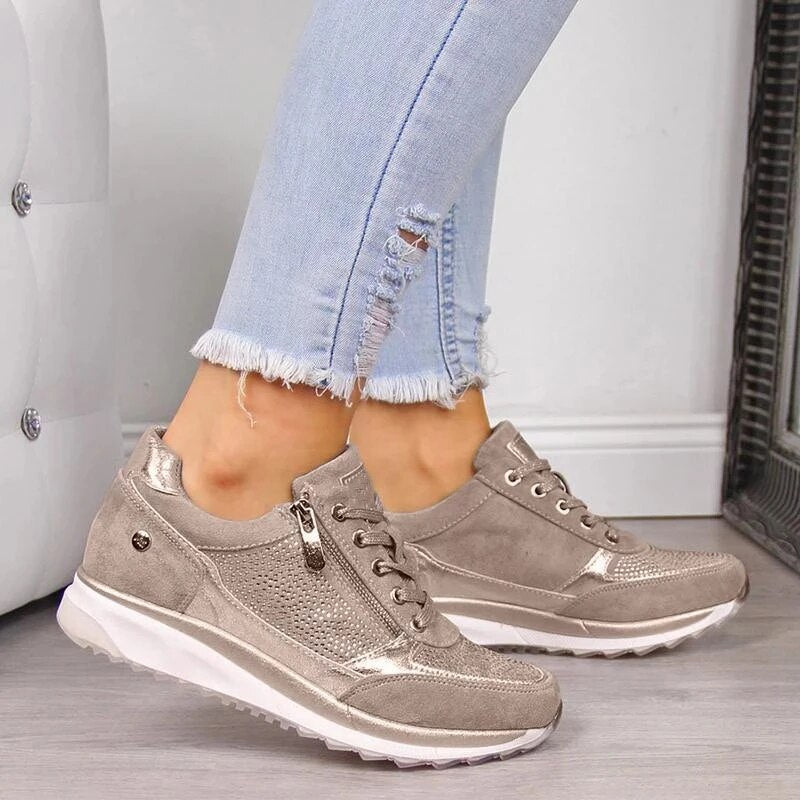 Supportive Summer Hiking Shoes with Arch Support for Women