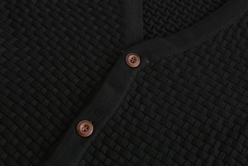 Men's V-Neck Cardigan | Knitting